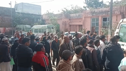 young man killed his nephew by slitting his neck with  a sword in lakhimpur kheri