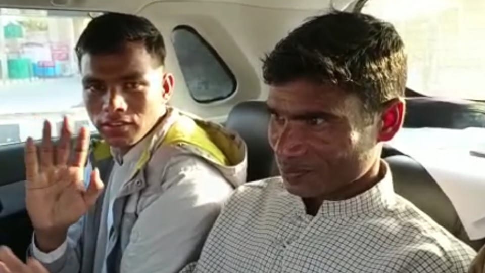 Pakistan released two Indian prisoners