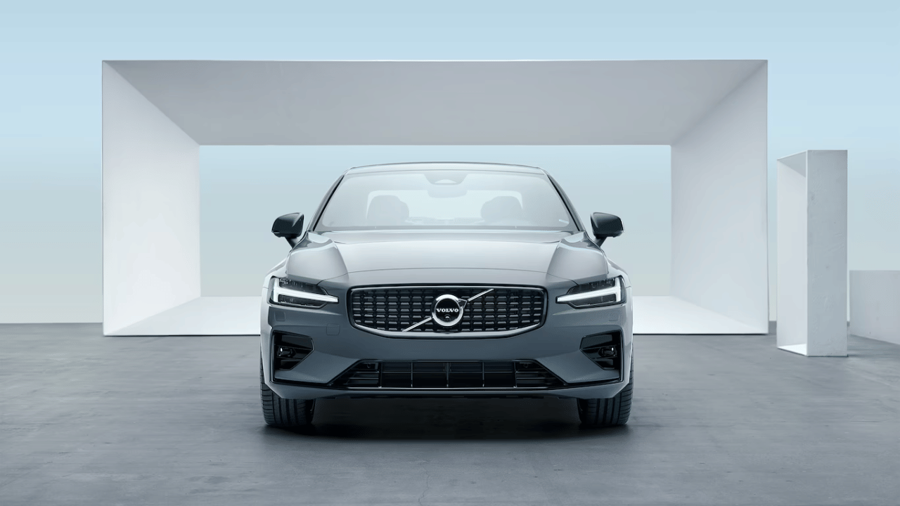 hyundai honda volvo and mercedes is planning to launch new sedan cars in india