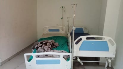 Two brothers set a man on fire in a car dispute in Delhi