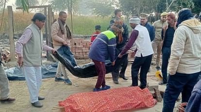 कानपुर अग्निकांड: बिठूर में होगी मां-बेटी का अंतिम संस्कार, शवों को लेकर रवाना होंगे परिजन, भारी पुलिस बल रोके मां-बेटी के जिंदा रहने का मामला