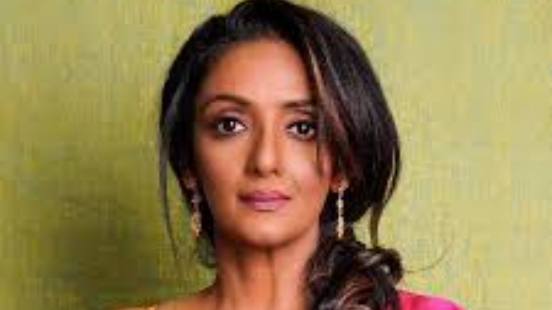 shanthi priya comeback after 28 years actress rejected for skin color akshay kumar ajay devgn made fun of her