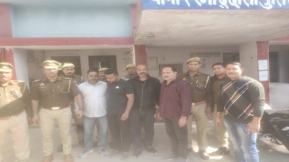 Smuggling of marijuana in luxury car four smugglers caught in Nunihai area