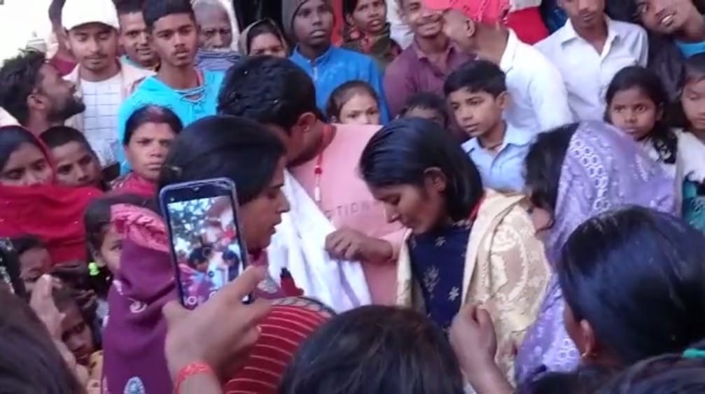Bihar: Two hearts were meeting secretly on Valentine's Day in Nalanda but...