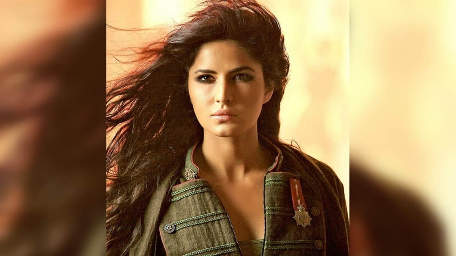 Katrina Kaif compares her Tiger 3 towel scene to Salman Khan in Jeene Ke Hain Chaar Din song