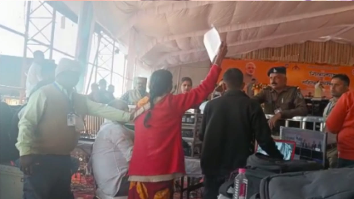 Rewa: Cancer patient harassed by neighbors came to plead with Shivraj