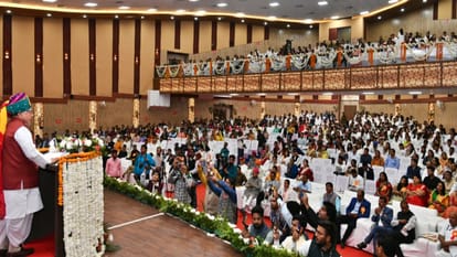 Ajmer Gold medal to 179 students at Maharshi Dayanand Saraswati University convocation in Ajmer
