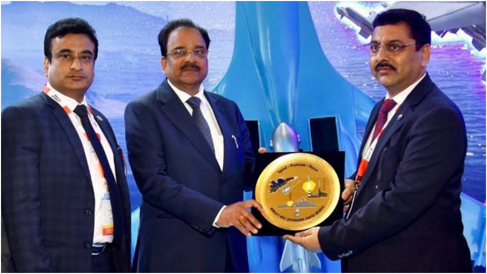 MOS Ajay Bhatt visits BrahMos Pavilion, applauds milestones achieved by BRAHMOS missile