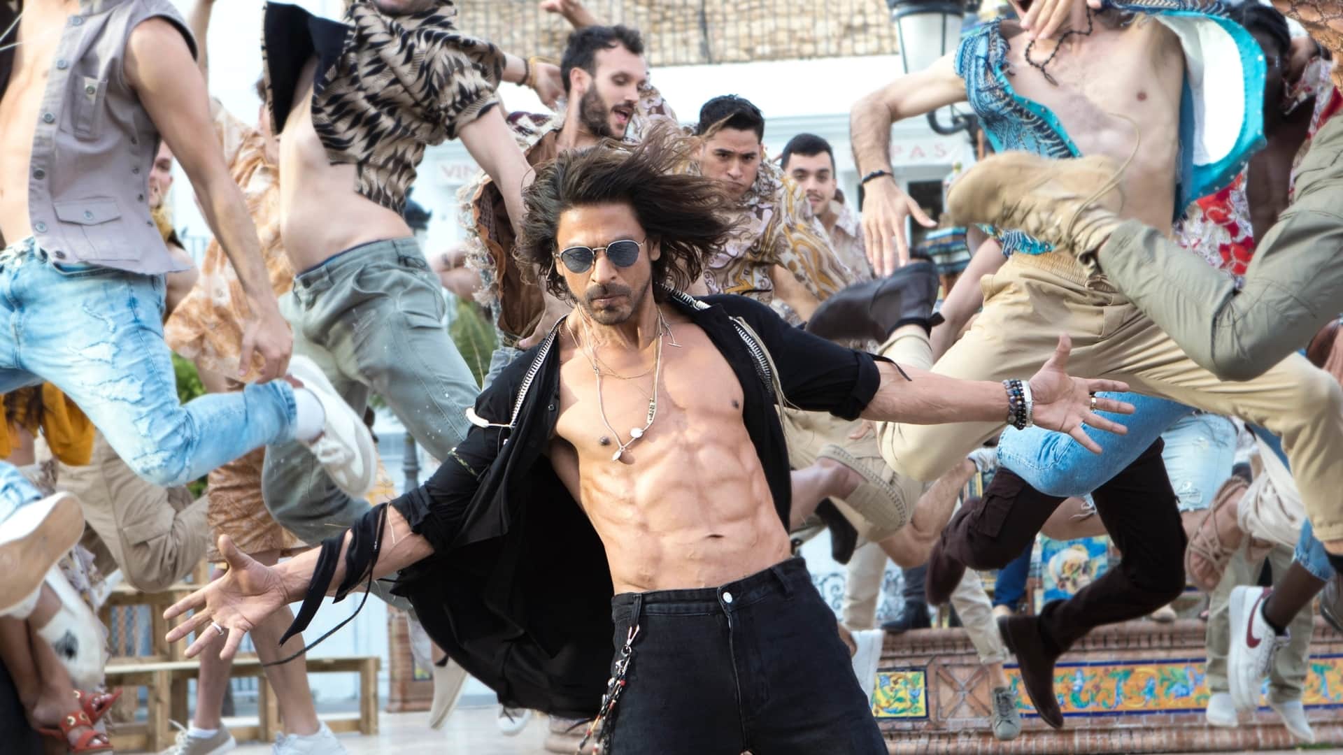 Box Office Report Akshay kumar selfiee first day collection shehzada pathaan ant man and the wasp quantamania