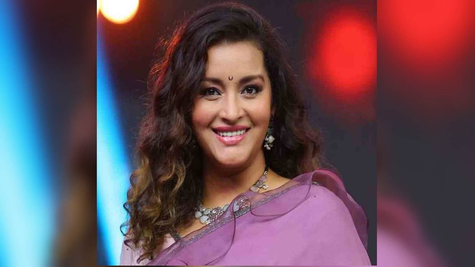 Pawan Kalyan Ex Wife Renu Desai slam troll for abusing her spoke about getting abused regularly after divorce