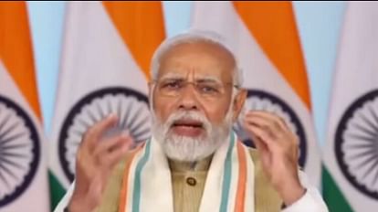 Gorakhpur News : प्रधानमंत्री ने कहा- देश को श्रेष्ठ बनाने का नया तरीका है सांसद खेल महाकुंभ पीएम नरेंद्र मोदी।