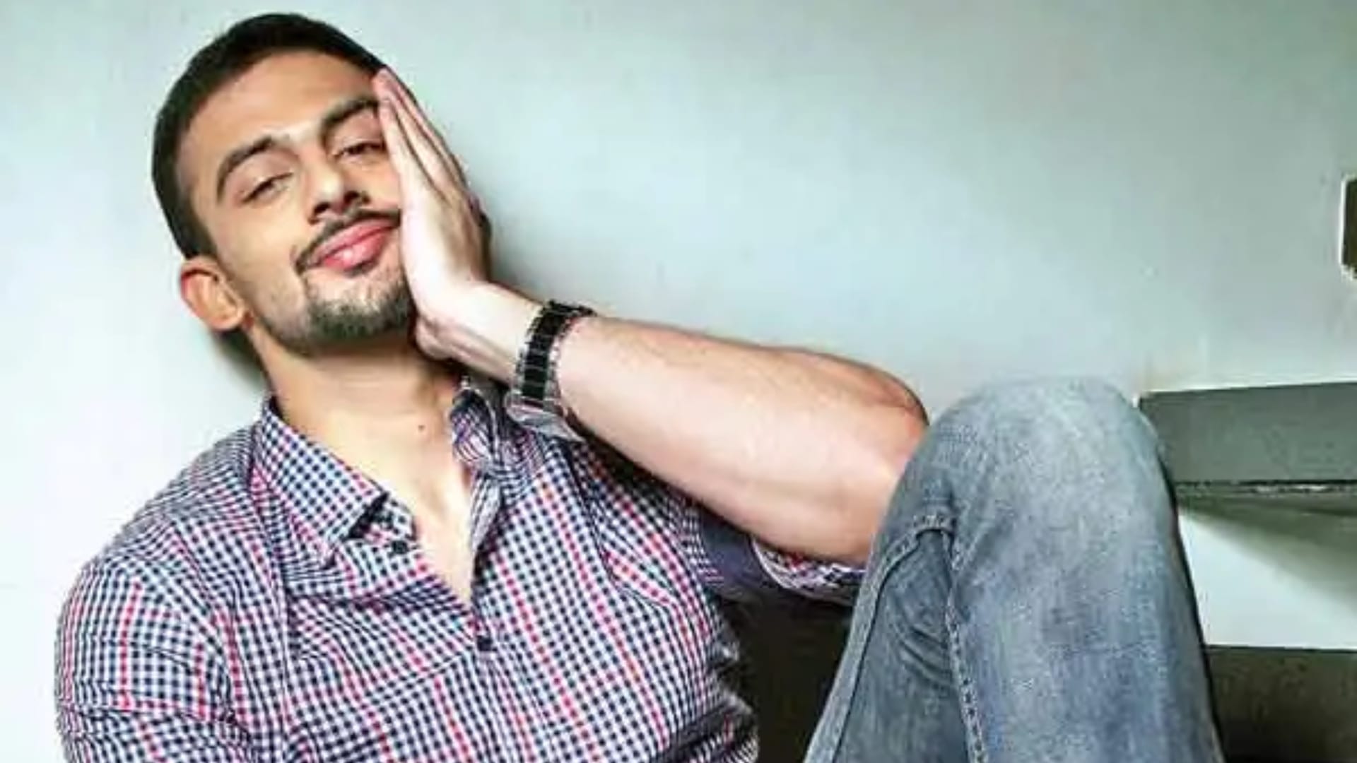 Indian Stars Who Left Political Legacy and Chose Movie Career Riteish Deshmukh Arunoday Singh Chirag Paswan