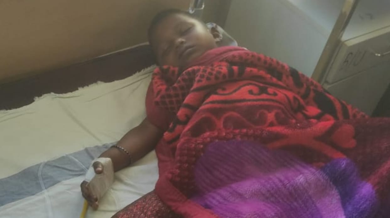 six-year-old girl got burnt in the grip of bonfire in jagdalpur