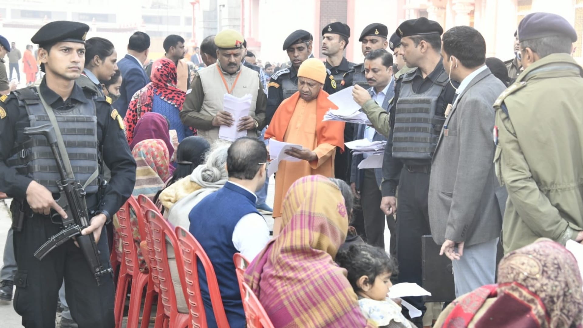 Janta Darbar CM Yogi heard complaint in Gorakhnath temple