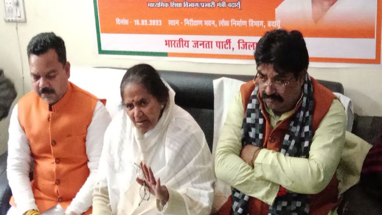 Yogi's minister attacks Swami Prasad in Badaun