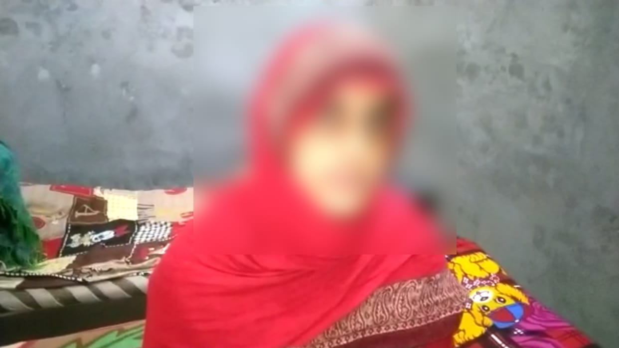 UP: Three sanitary pads left in the private part of the woman during delivery, infection has spread