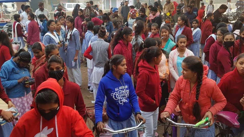 up board exam candidates were given admission in center After searching in Agra