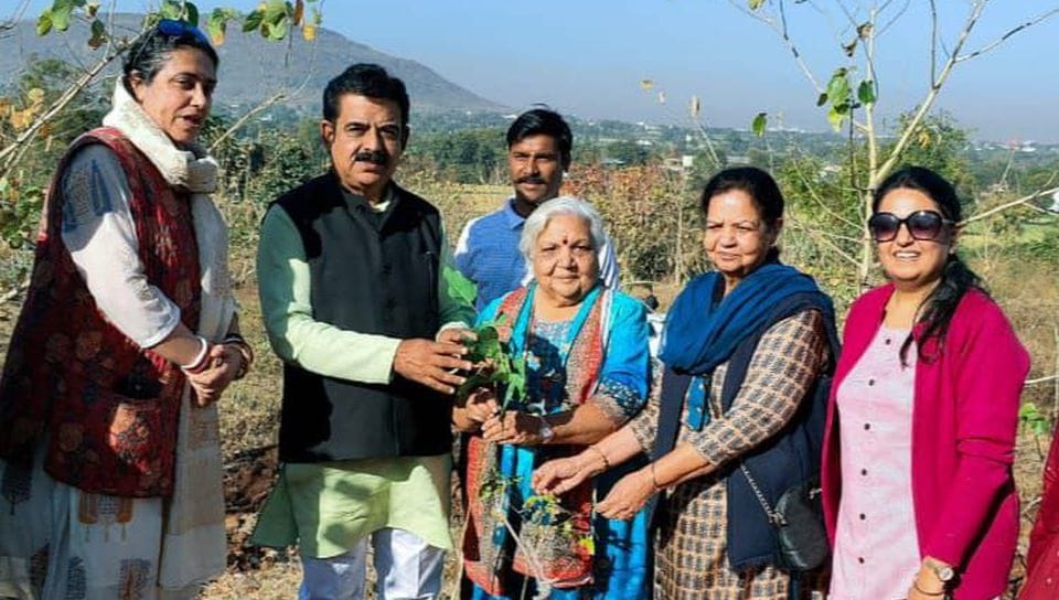 janak palta birthday celebration indore tree plantation nature zero waste