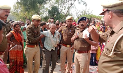 Woman killed in land dispute: son injured in attack, angry people burnt attackers' bike, force on the spot