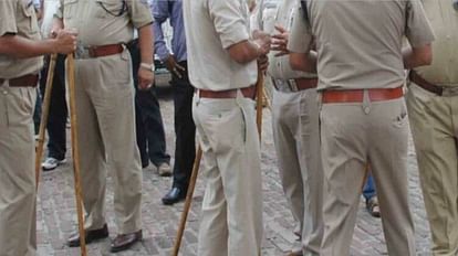 Dehradun: बेखौफ खनन माफिया ने सिपाही के ऊपर चढ़ाया ट्रैक्टर, पैर और सिर में आईं चोटें, हालत गंभीर पुलिस