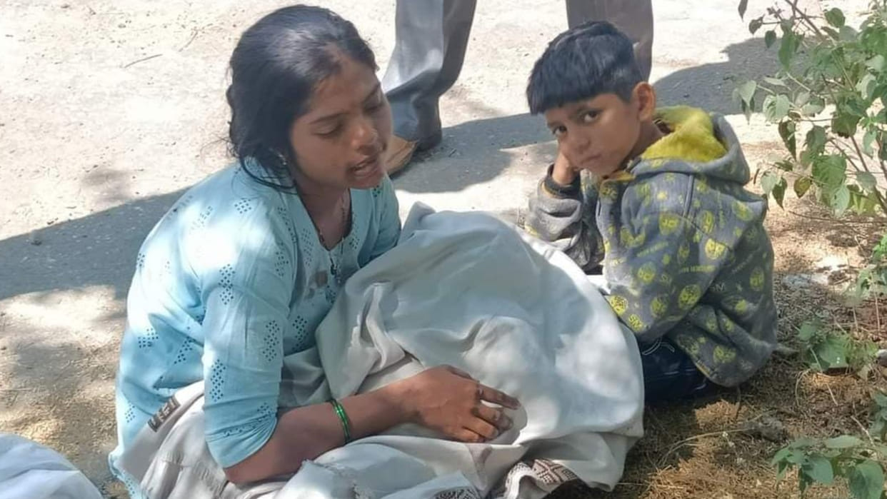 Rudraksh distribution stopped in Kubereshwar Dham decision taken in view of uncontrollable crowd
