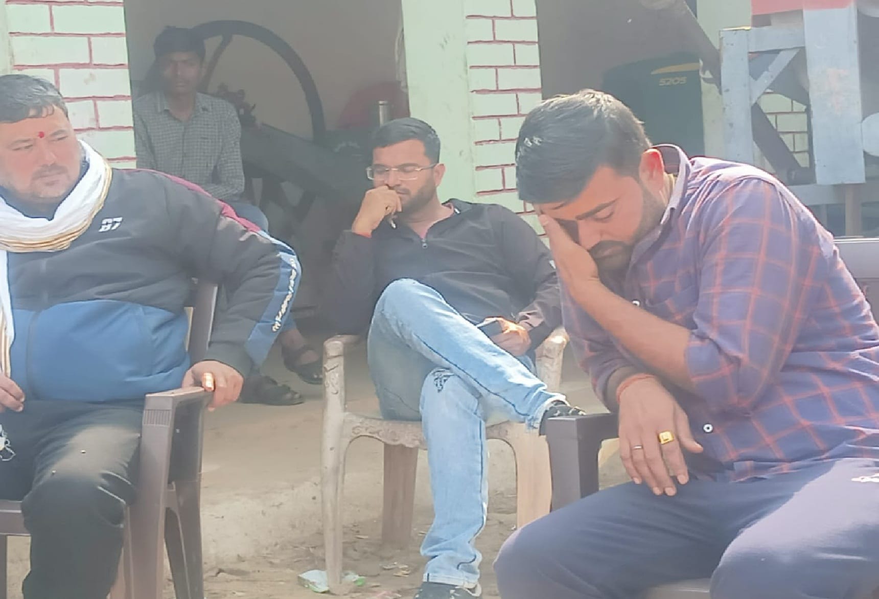 Banda Road Accident, Bullock cart told Bolero again speed competition