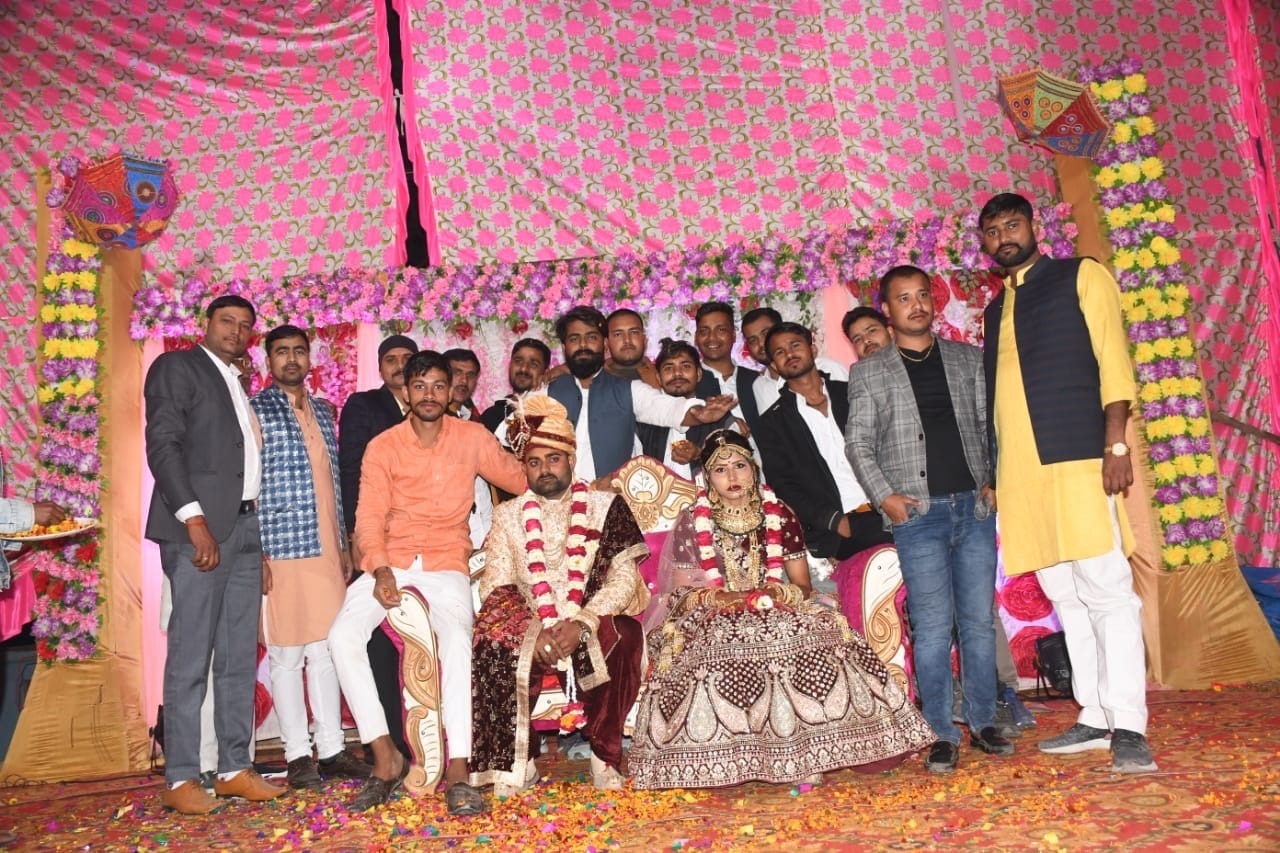 Banda Road Accident, Bullock cart told Bolero again speed competition