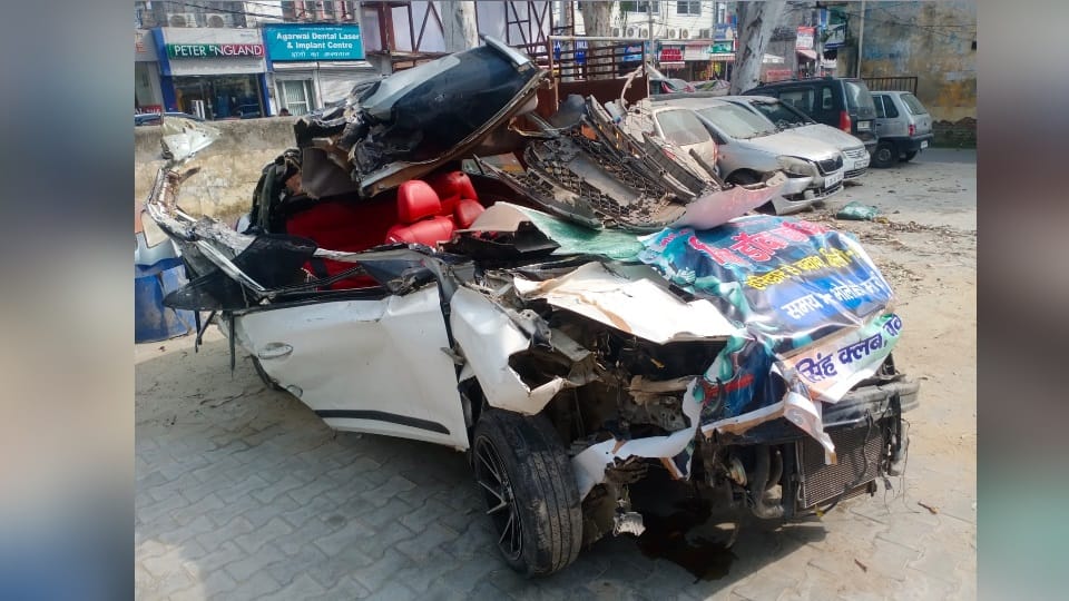 Roorkee: kanwariyas car Accident During take gangajal from Haridwar for maha shivratri Two Friends