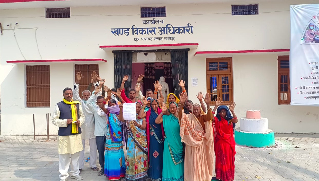 Villagers gheraoed after name cut from PM housing list