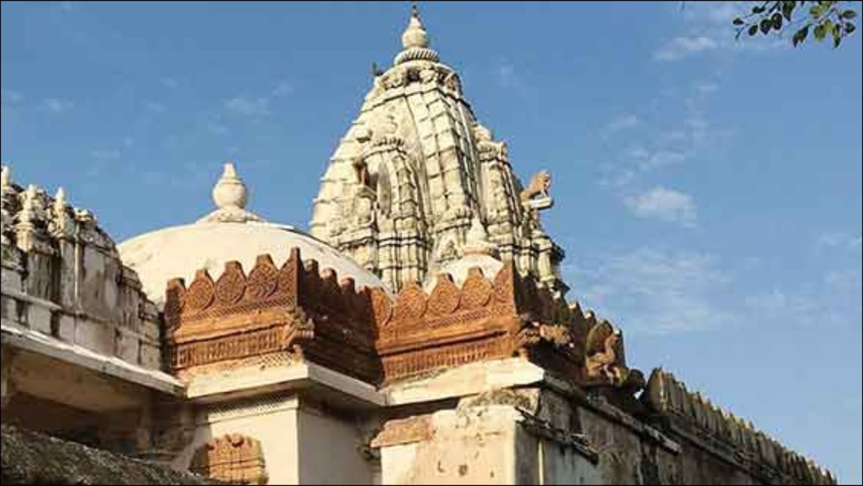 Nagarparkar Jain Temple in Sindh Discovery of heritage curiosity among historians in pakistan