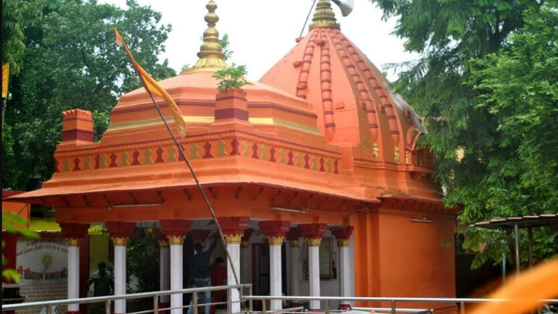 Mahashivratri 2023 Famous Shiv temple of sehore, here nature consecrates Mahadev here is mother Parvati's home