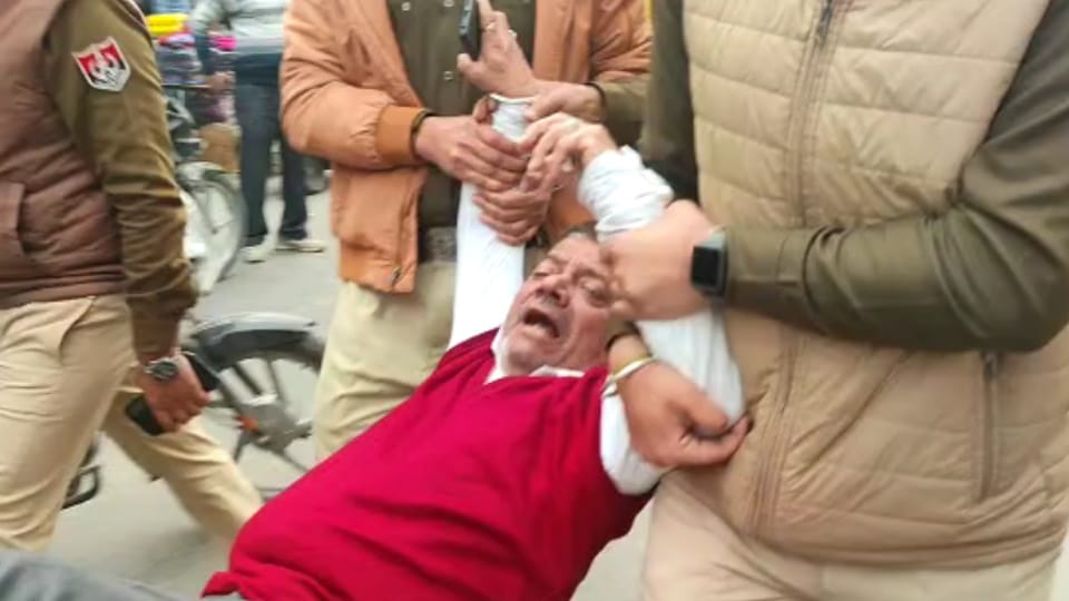 Shopkeepers Protest against Police in Jalandhar