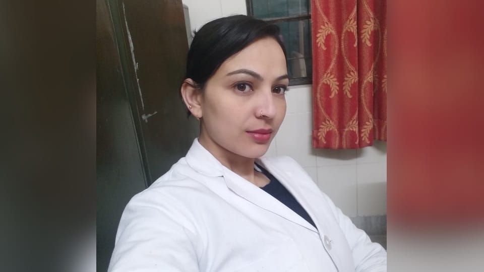 Almora: Muslim Girl Roshan Bano change Her religion and become Hindu Conversion Shocking reason