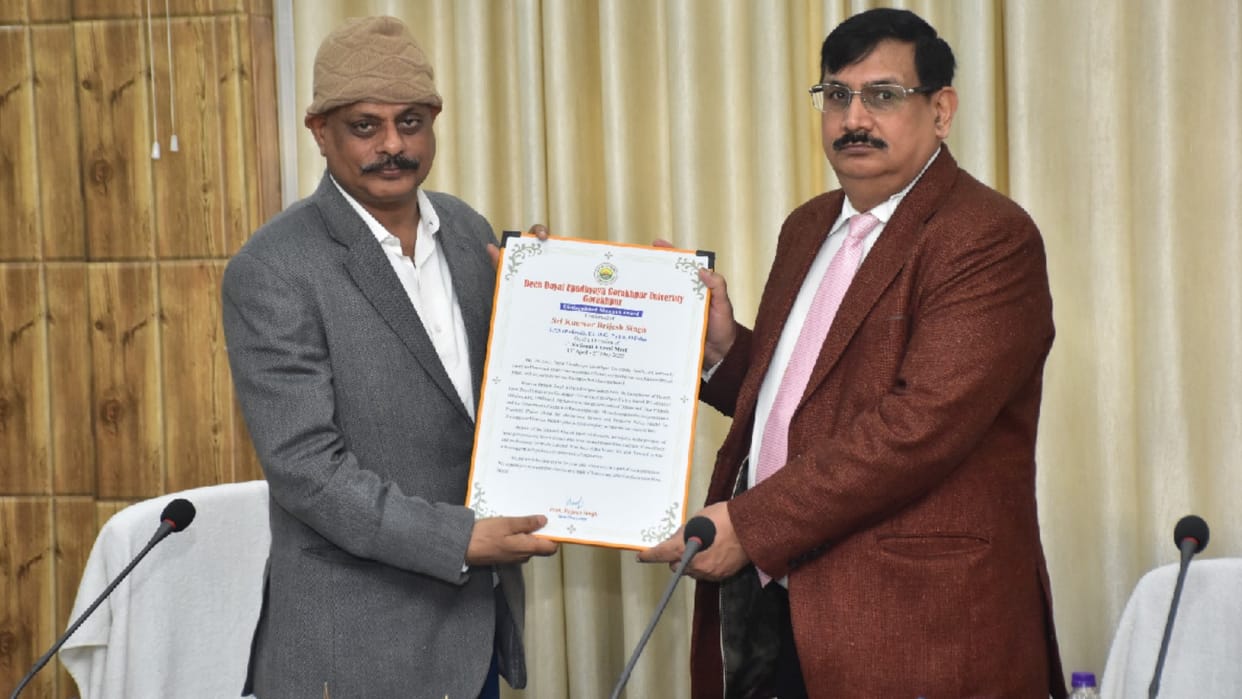 Former Odisha DGP Kunwar Brijesh gets prestigious alumni award