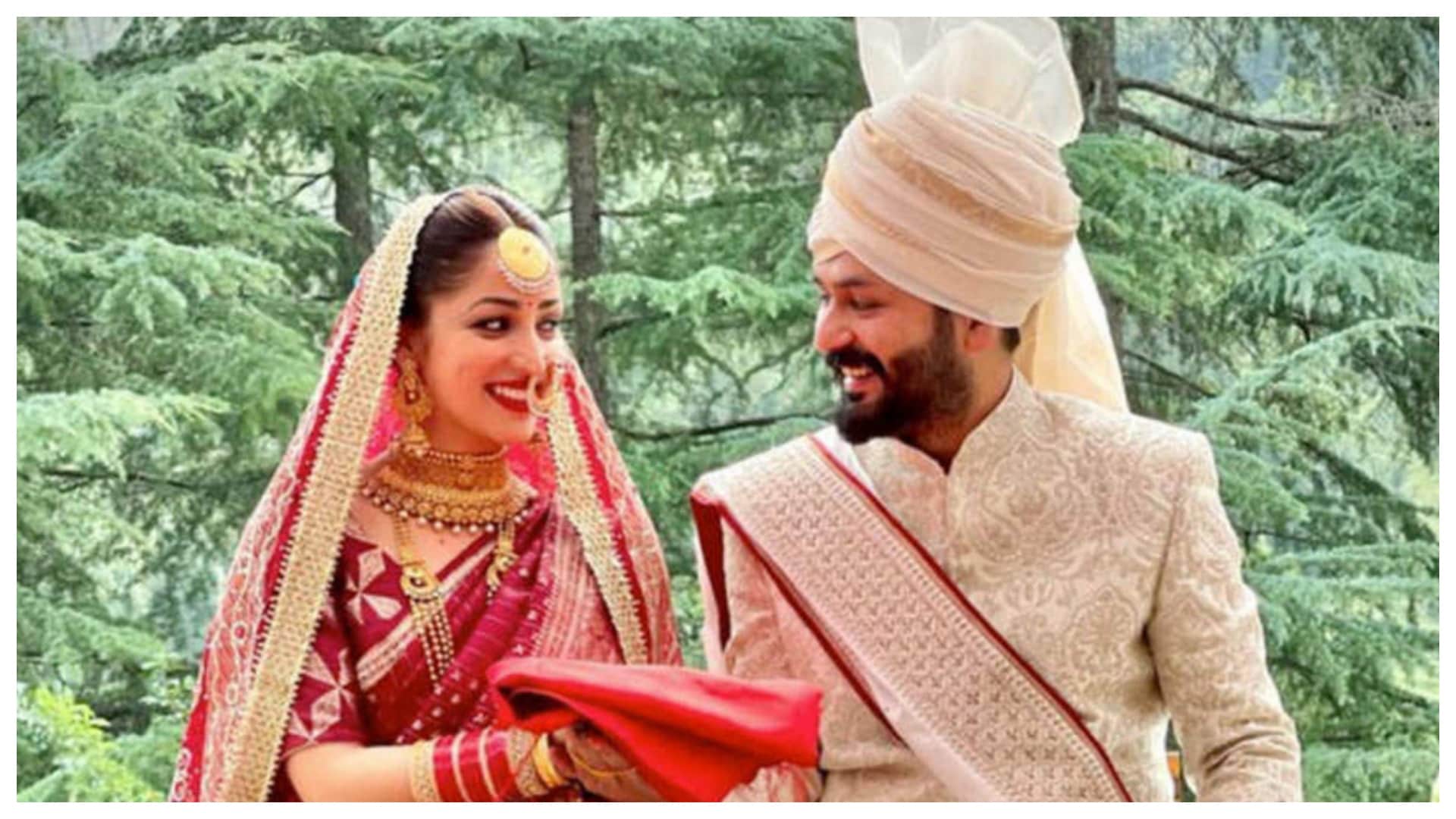 These Bollywood Celebs Got Married Secretly to See Photo of Couple on Social Media