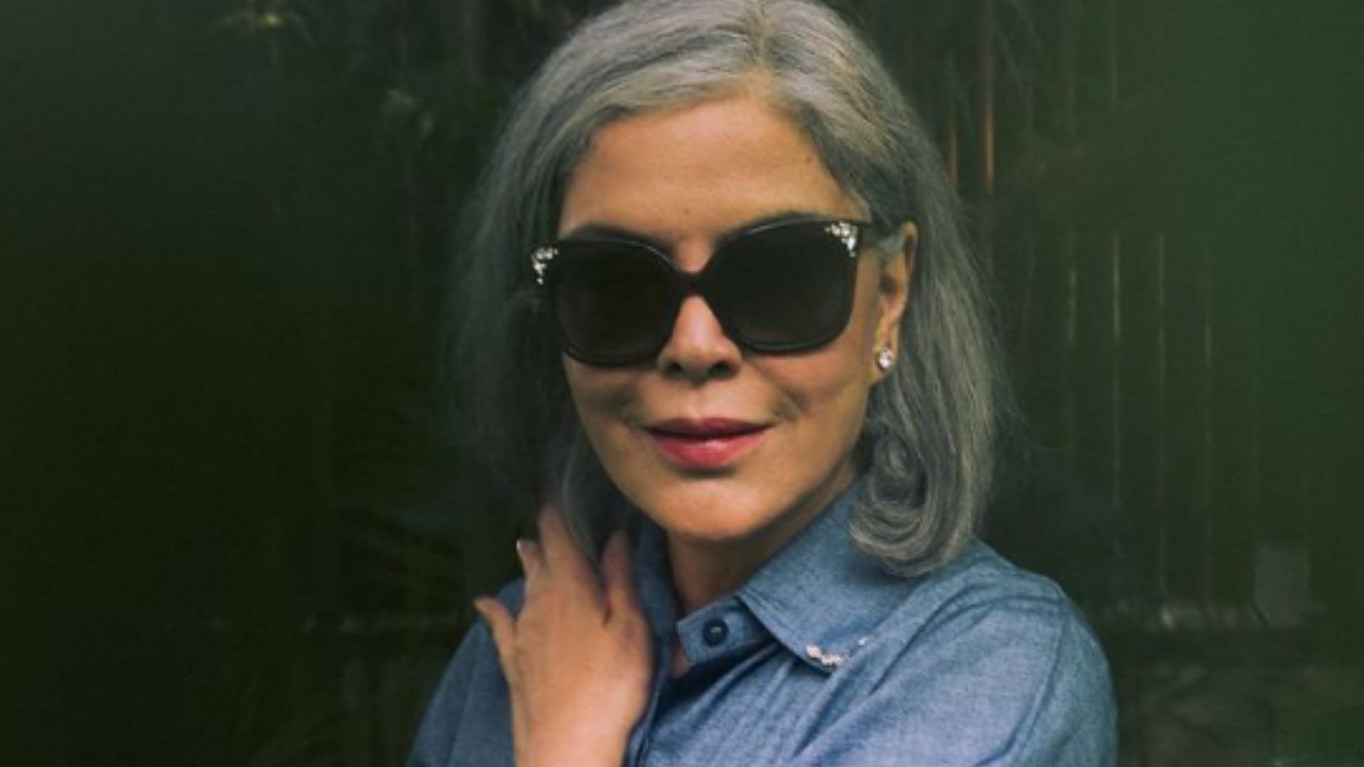 Veteran actor Zeenat Aman Instagram Post about men versus women gave her thoughts on hair dyeing