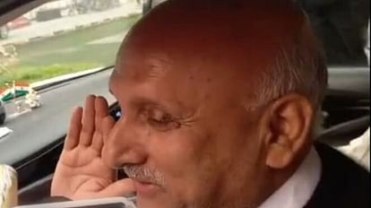 Bihar : रामचरितमानस पर विवादित बयान वाले शिक्षा मंत्री अब बोले- अब हम एकलव्य अंगूठा देंगे नहीं, लेंगे शिक्षा मंत्री डॉ चंद्बोरशेखर बोले- अब हम एकलव्य अंगूठा देंगे नहीं, लेंगे