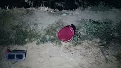 शादी की खुशियां तार-तार: शहनाई की जगह गांव में गूंजीं सिसकियां, नहीं थम रहे आंसू...महिलाओं ने उखाड़ फेंका मंडप hardoi accident
