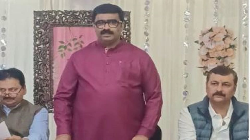 President of Ajinkya Devgiri Pratishthan press meet about Shiv Jayanti celebration in agra fort