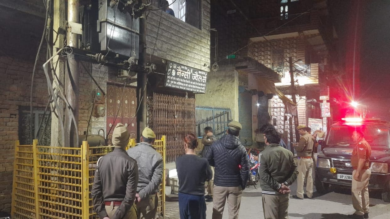 Ghaziabad man died of electric current during baraat