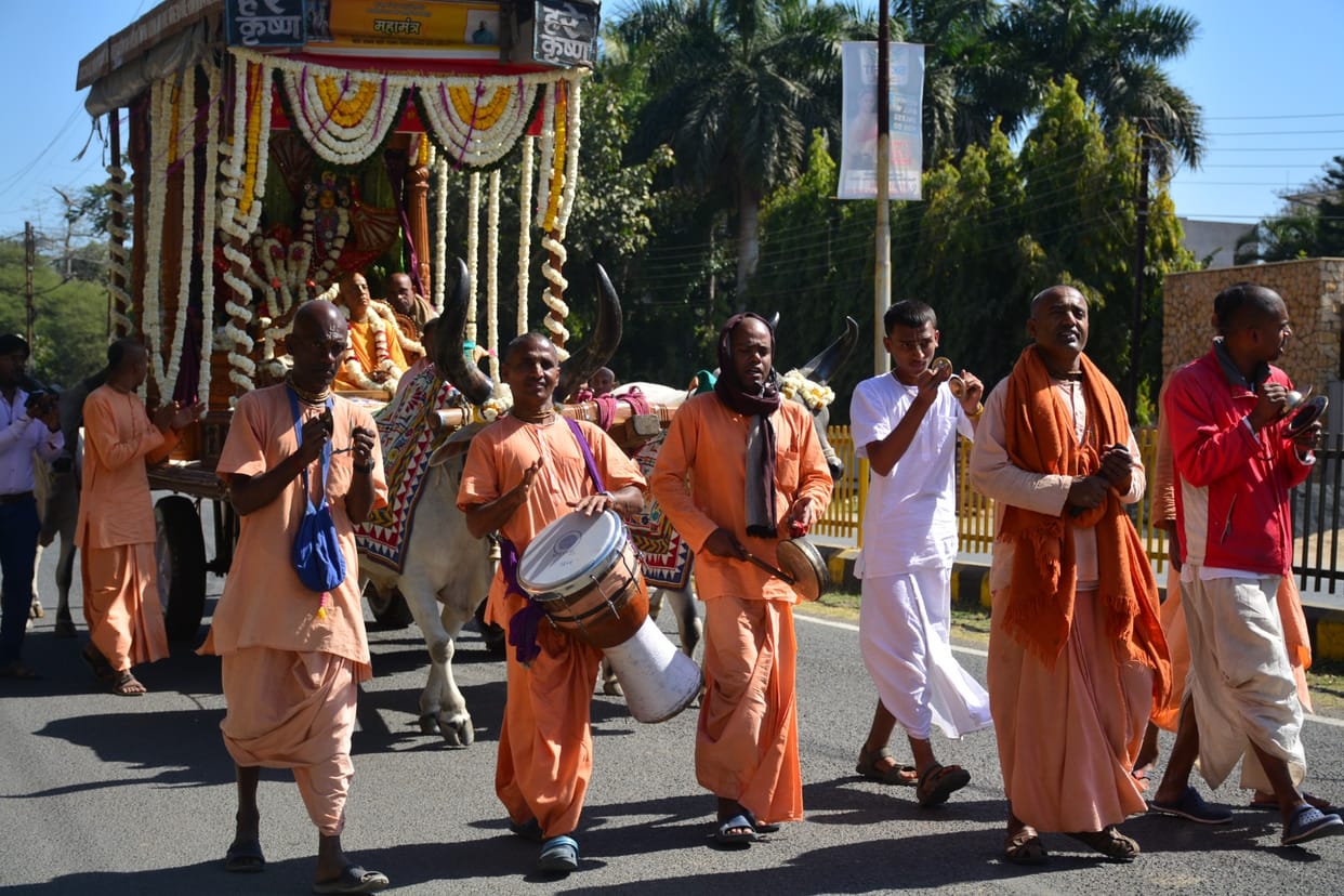 Ujjain News: ISKCON's three lakh kilometer long padayatra reached Ujjain, 18 devotees visited Mahakal