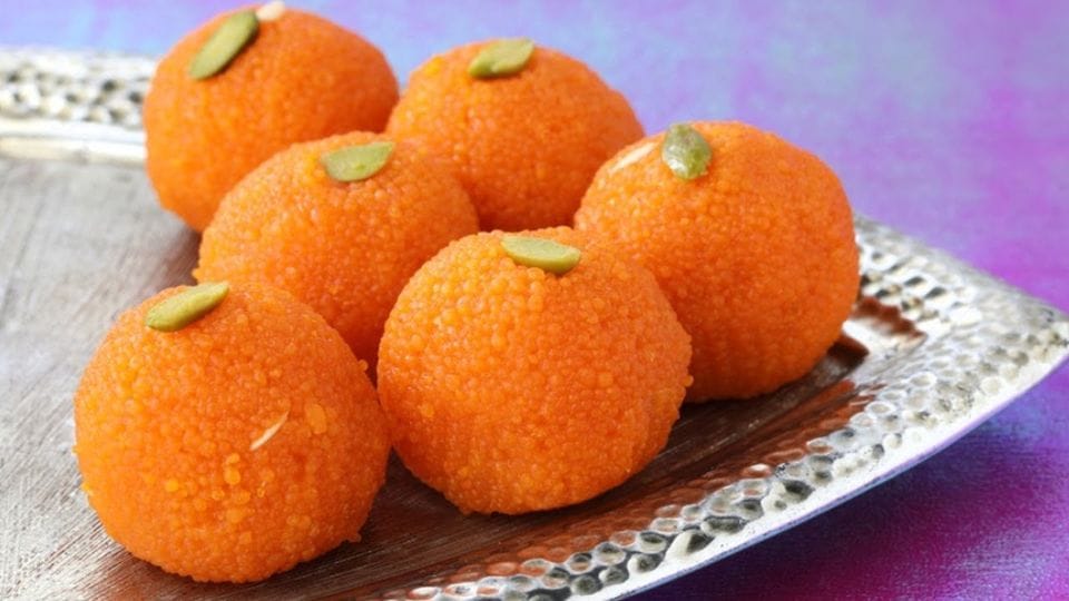 khajrana ganesh mandir indore laddu sweets rate