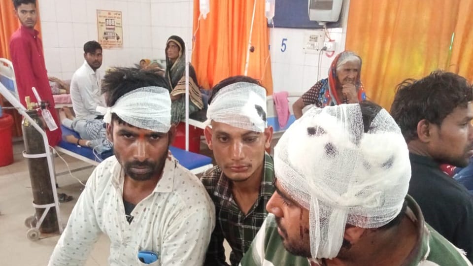 Fierce fight over DJ playing song in Shiv temple nine injured
