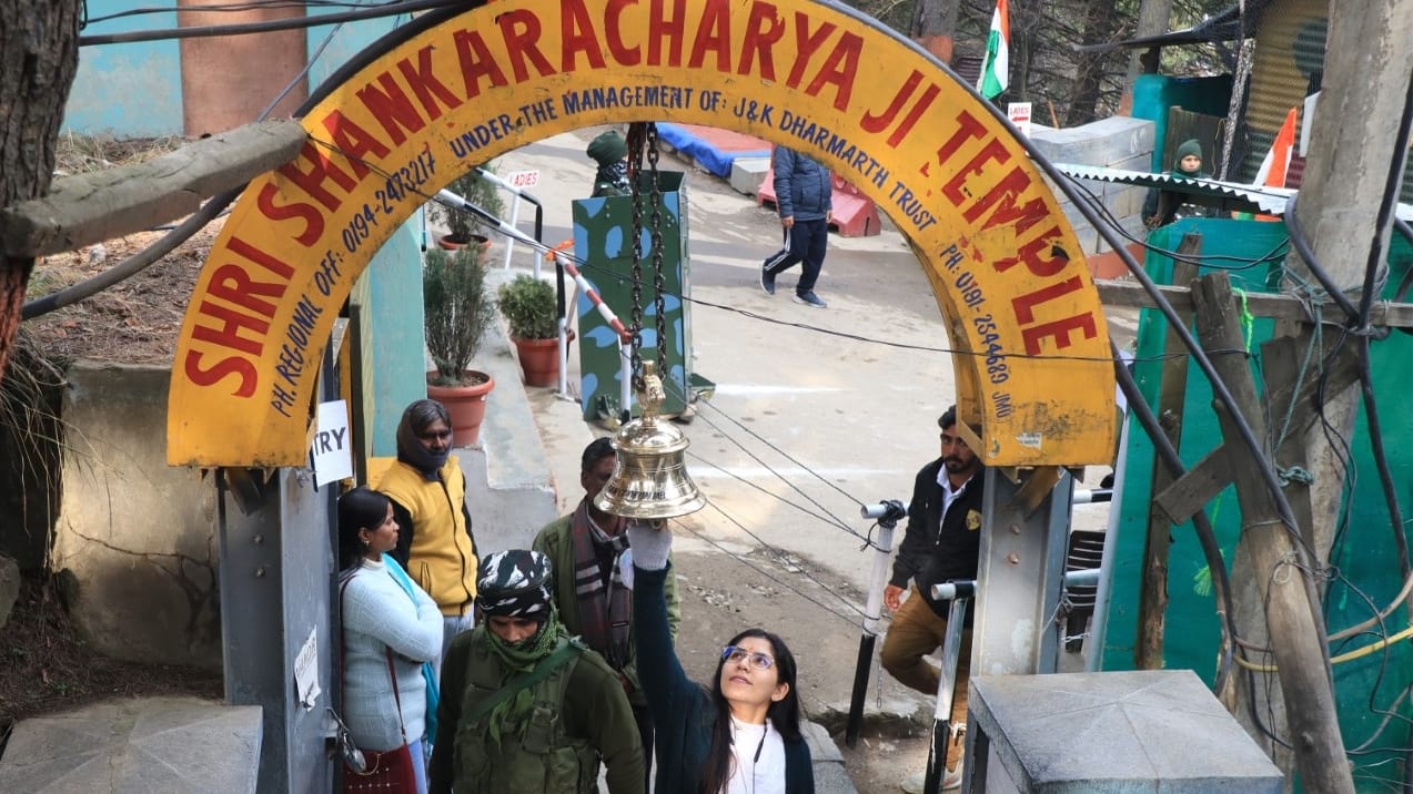 Kashmiri Pandits celebrated Herrath in Shankaracharya temple
