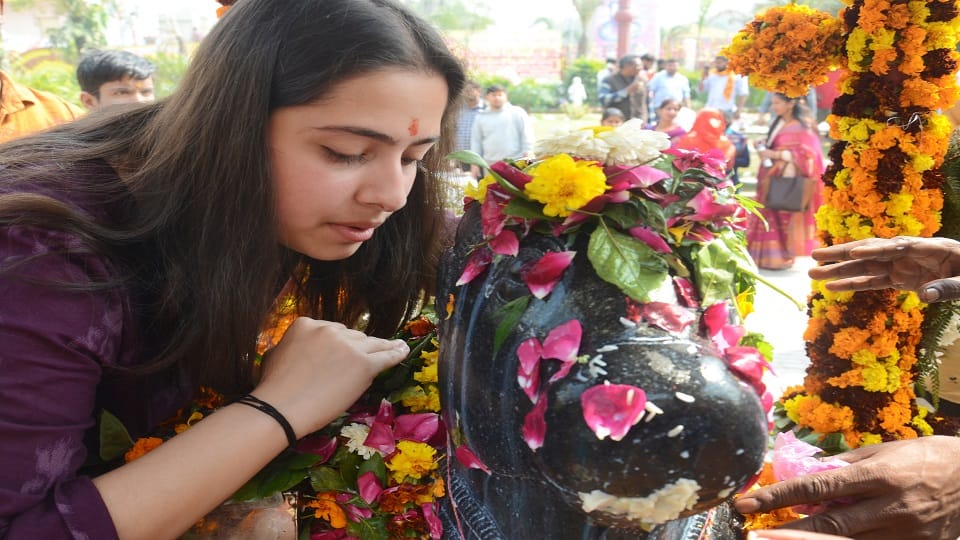 Shiv Baraat came out after Jalabhishek on Mahashivratri in Bareilly