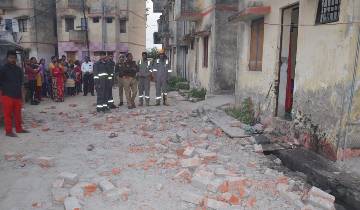 Two friends die after balcony falls during birthday party in Unnao