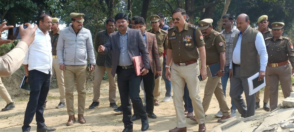Kanpur fire incident,  SIT chief reached Madauli, son said  If the officer wanted, life would have been saved