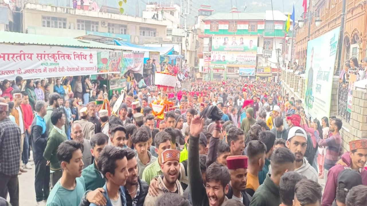 International Shivratri Festival mandi: Rajdevta Madhorai's Jaleb news