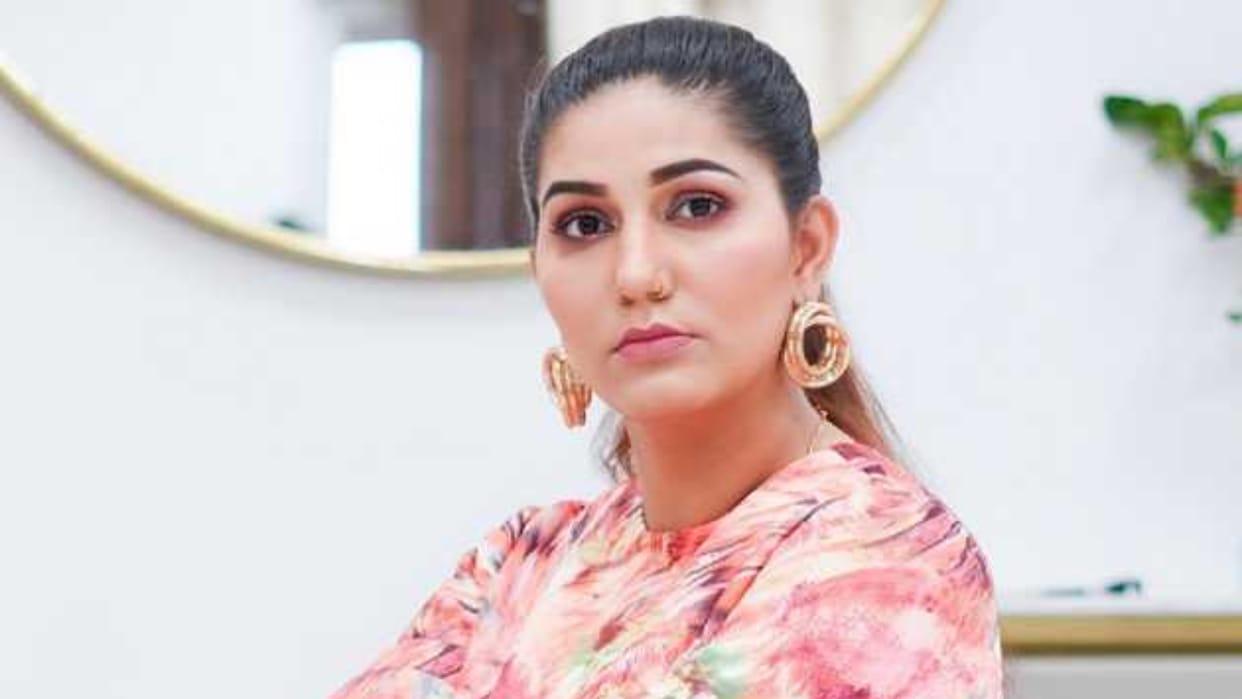 Haryanvi Dancer Sapna Choudhary Appeared in Police Station Regarding Dowry Domestic and violence Case