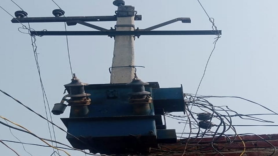 Transformer gasped due to heat, 200 blown in two months